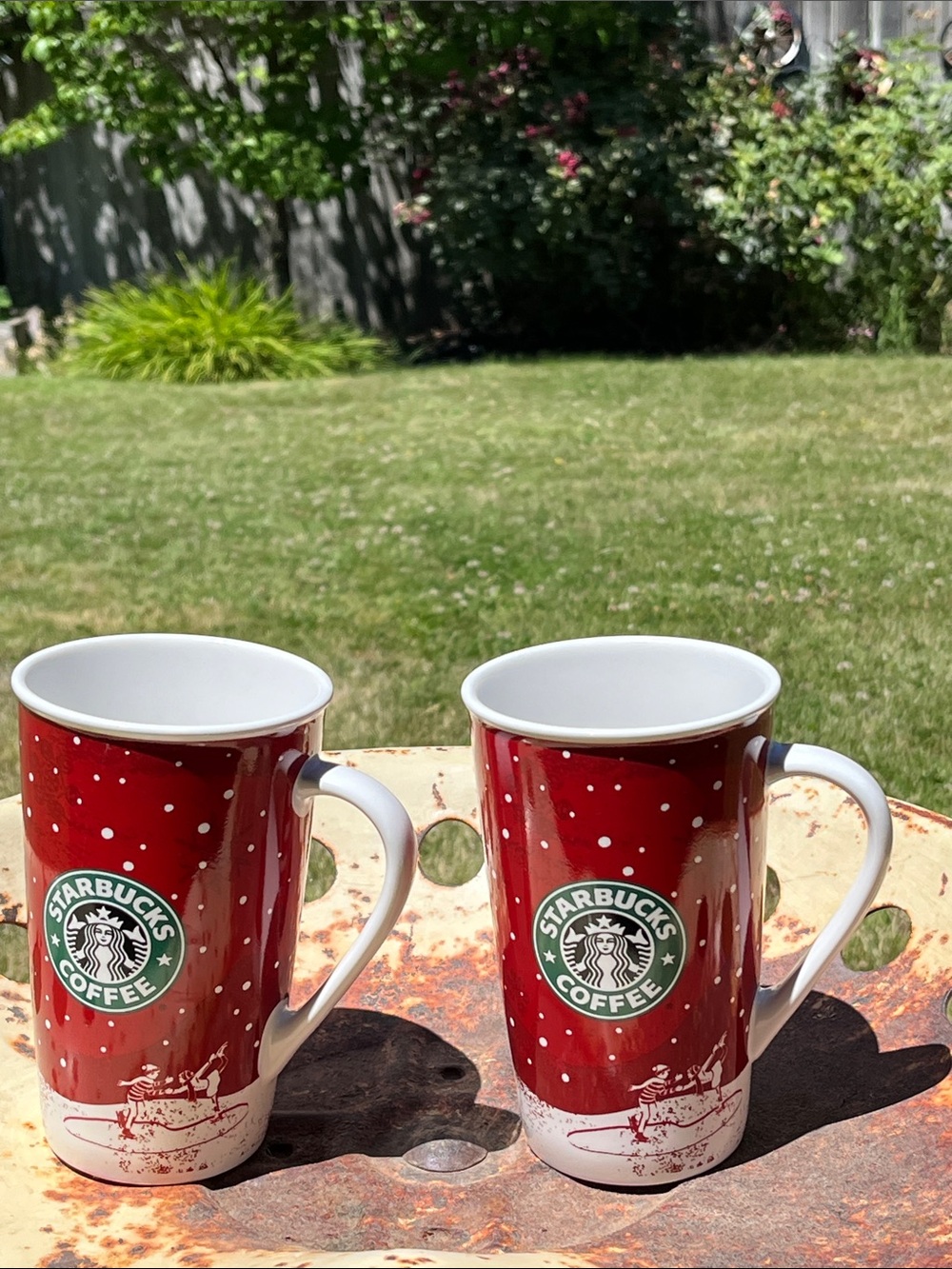 Starbucks EUC 2007 Red and White Holiday Tall Ceramic Coffee Mugs - Pair